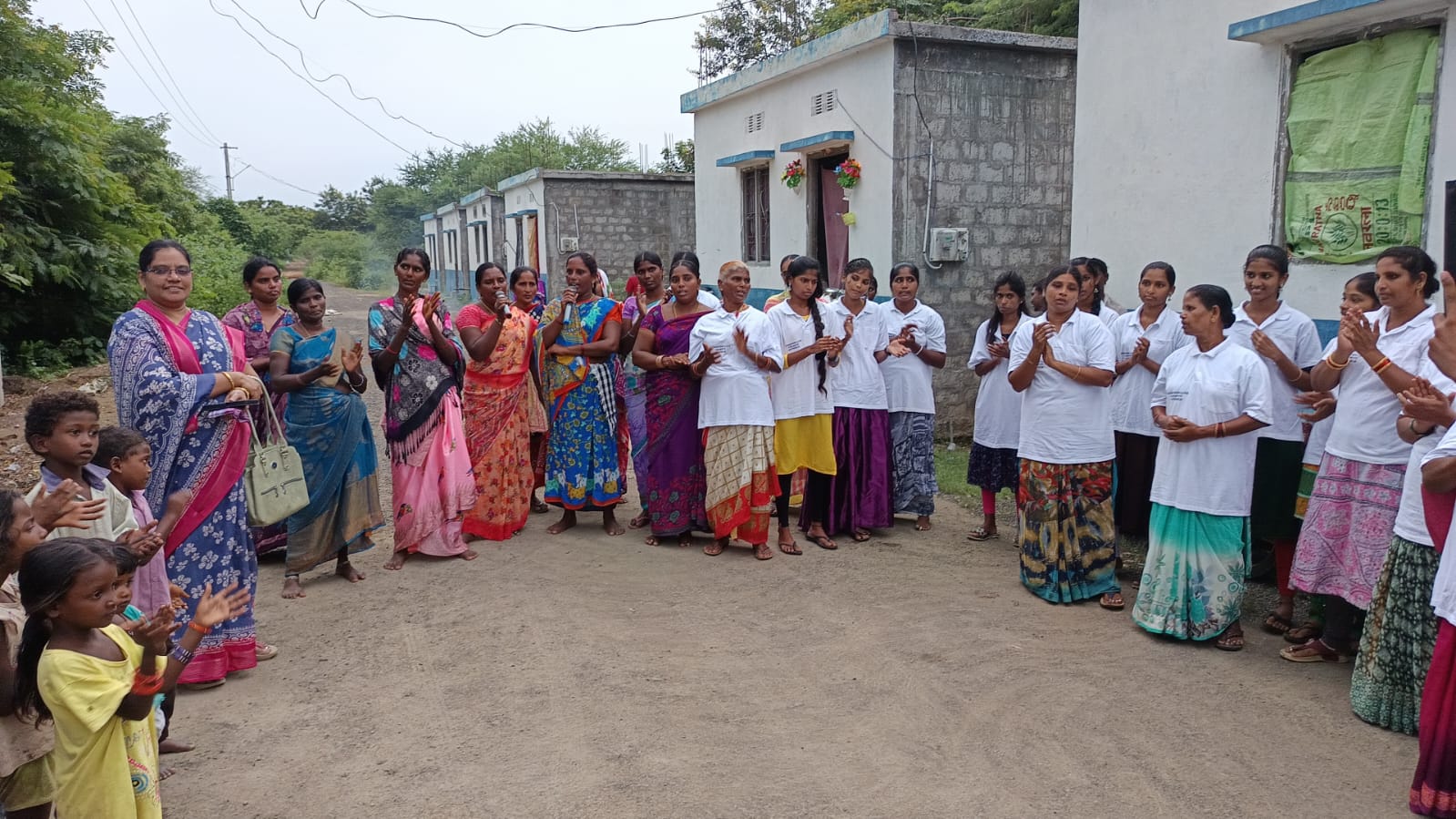 Feeding the Orphanage and Remote areas of India Crusade